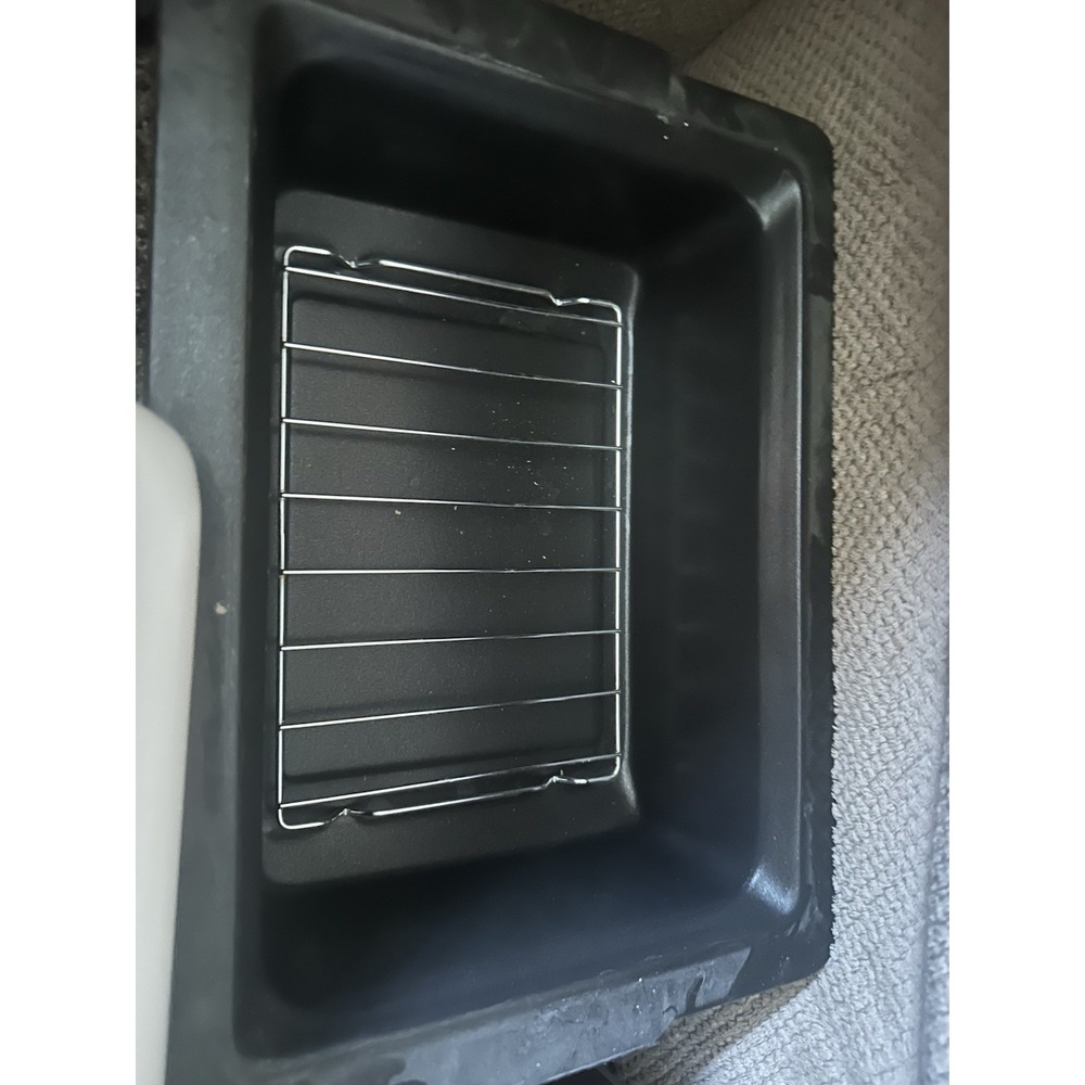 Vintage NESCO 4 Quart Roaster Oven Black Silver Roasting Cooker w/ Insert - Picture 4 of 4